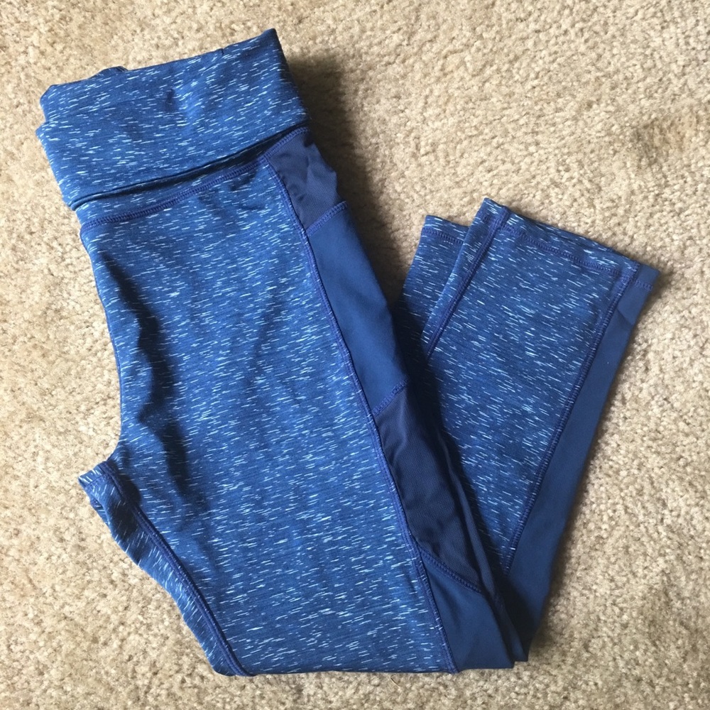 Crop Leggings Size S - Picture 3 of 6